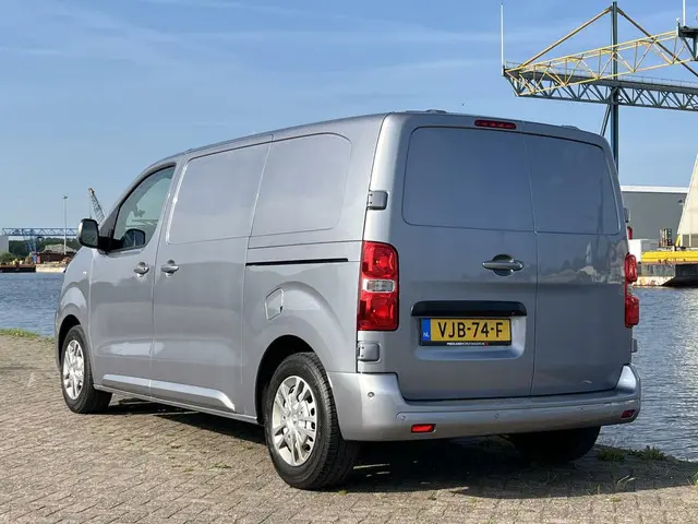 Citroën Jumpy bestel 2.0 BlueHDI 120 M Club 2021 Diesel 25