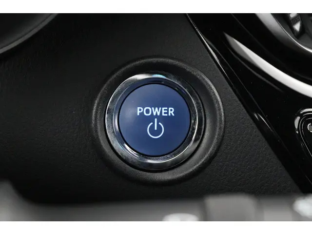 Toyota C-HR 1.8 Hybrid Style 2019 Hybride Benzine 39