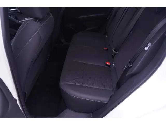 Nissan QASHQAI 1.3 MHEV Business Access 2022 Benzine 32