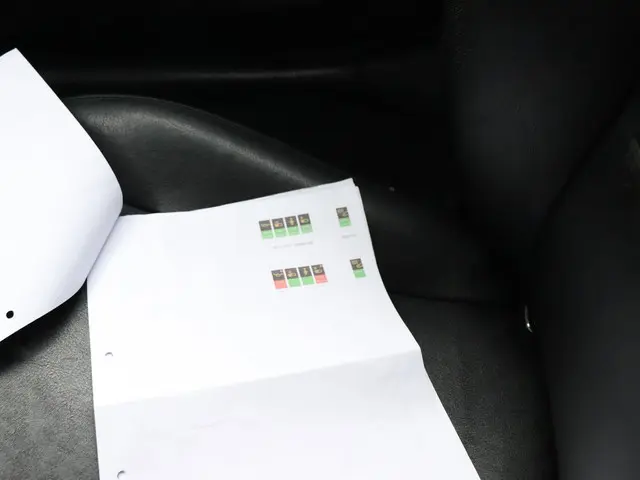 BMW Z4 Roadster sDrive18i High Executive 2016 Benzine 29