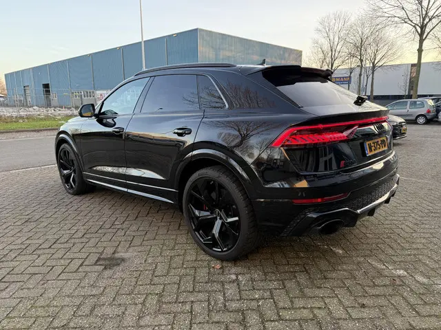 Audi RSQ8 Quattro 2021 Benzine 8