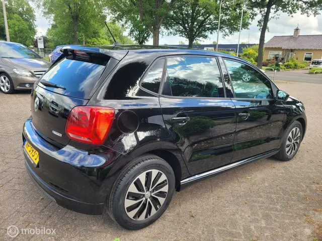 Volkswagen Polo 1.0 BlueMotion,airco,cruise,lm 2017 Benzine 6
