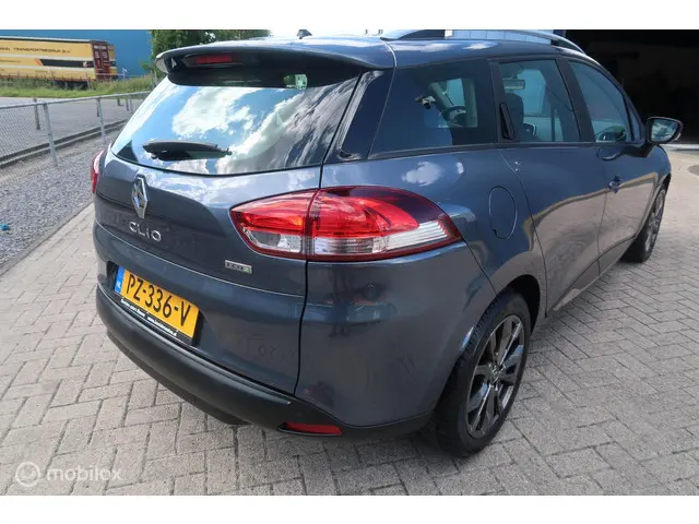 Renault Clio Estate 1.5DCI Zen 2017 Diesel 11