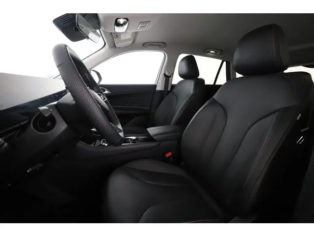 MG HS 1.5 TGDI Luxury 2025 Hybride Benzine 4