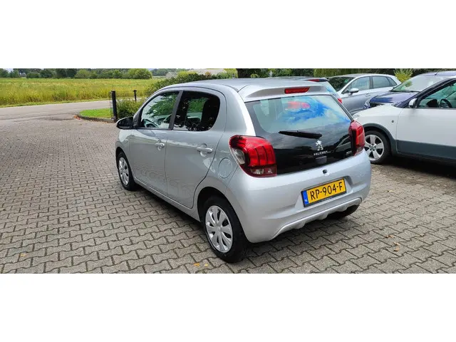 Peugeot 108 1.0 e-VTi Active bj 2018 airco 2018 Benzine 6