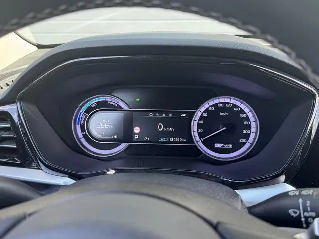 Kia Niro 1.6 GDI HYBRID DYNAMICLINE 2020 Hybride Benzine 8