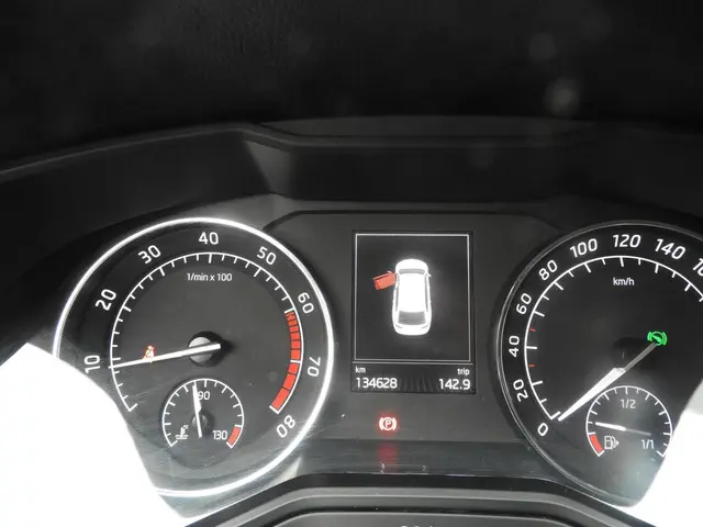 Škoda Superb Combi 1.8 TSI Business 2016 Benzine 27