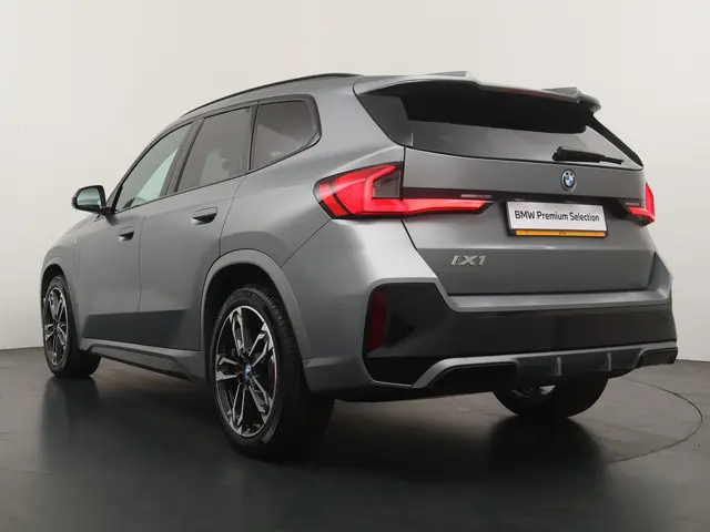 BMW iX1 eDrive20 2025 Elektrisch 11