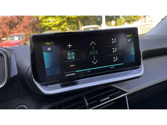 Peugeot e-2008 EV Allure Pack 50 kWh 2022 Elektrisch 19