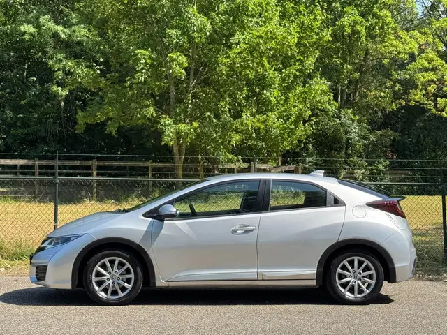 Honda Civic 1.4 Comfort /Navi/Trekhaak/Airco/ 2016 Benzine 6