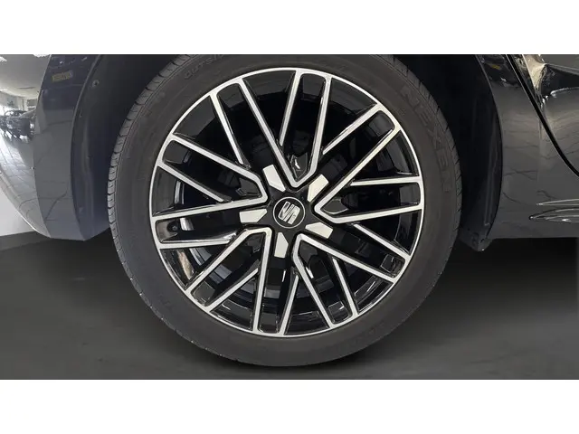 SEAT Ibiza 1.0 EcoTSI 95pk 4.OH! Edition 2023 Benzine 11