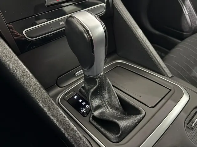 Renault Talisman Estate 1.3 TCe Limited 2020 Benzine 14