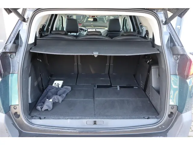 Peugeot 5008 1.2 PureTech Crossway 2019 Benzine 17