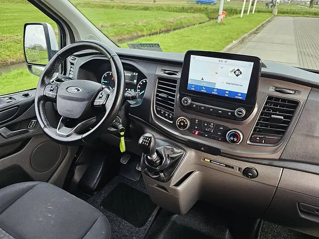 Ford Transit Custom 2.0 2022 Diesel 8