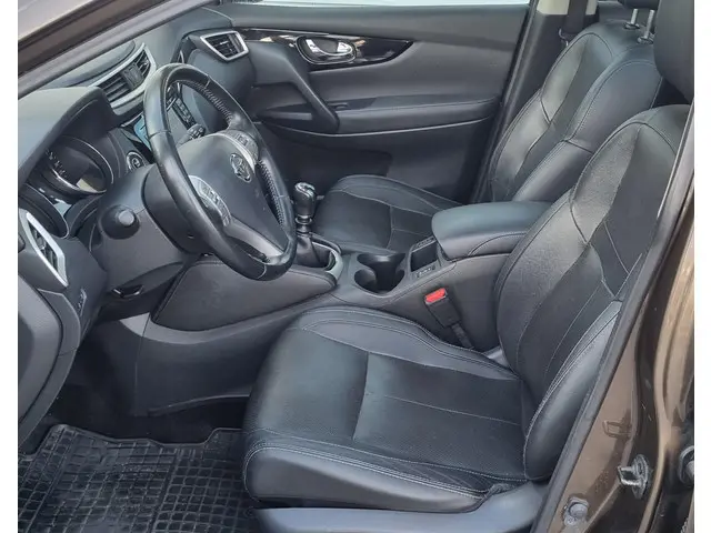 Nissan QASHQAI 1.2 Connect Edition 2015 Benzine 9