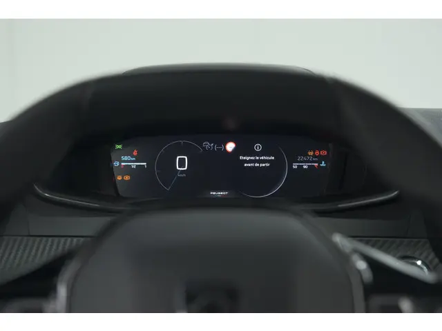 Peugeot 208 PureTech 100 Allure 2024 Benzine 39