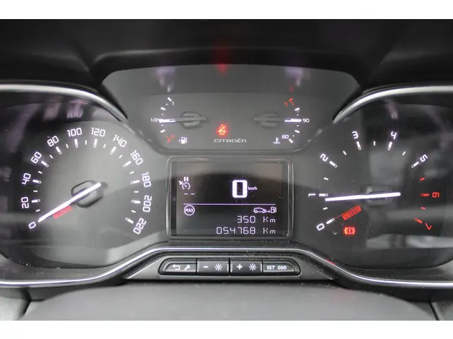 Citroën C3 Aircross 1.2 PureTech Feel 82PK 2018 Benzine 17