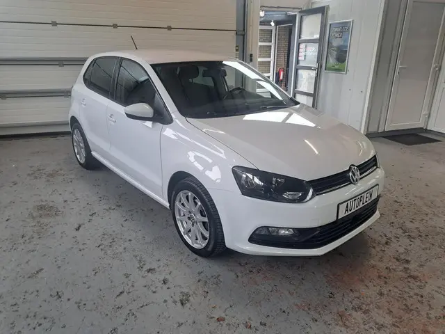 Volkswagen Polo 1.2 Easyline 2014 Benzine 3