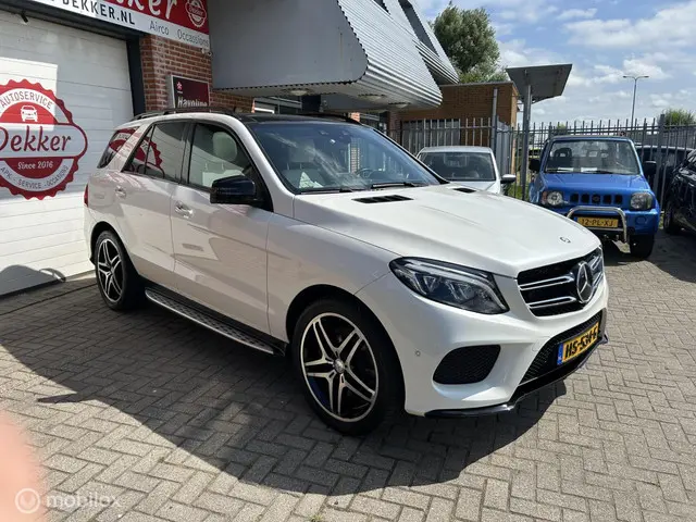 Mercedes-Benz GLE 500 e 4MATIC 2015 Hybride Benzine 4