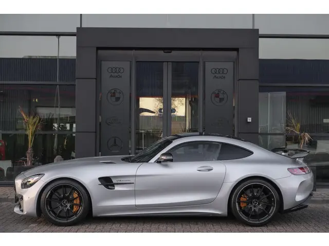 Mercedes-Benz AMG GT R 4.0 V8 585pk GTR 2018 Benzine 5