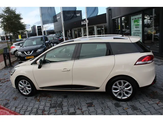 Renault Clio Estate 0.9 TCe Intens 2017 Benzine 9