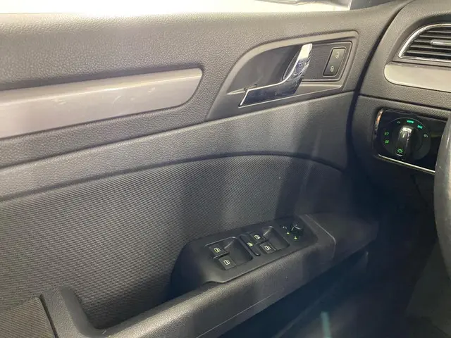 Škoda Superb 1.4 TSI Ambition 2014 Benzine 15