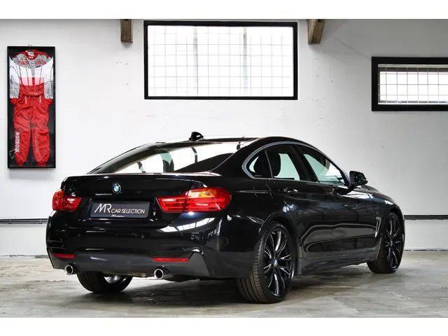 BMW 4 Serie Gran Coupé 420i High Executive 2015 Benzine 7