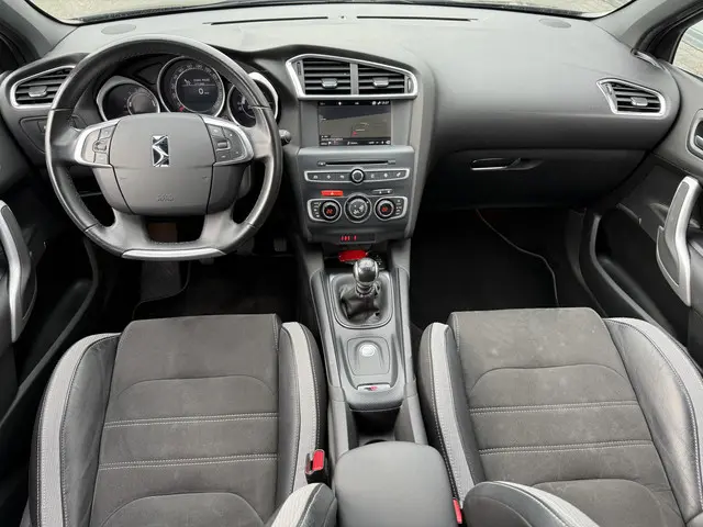 DS DS 4 Crossback 1.2 PureTech Chic 2018 Benzine 14