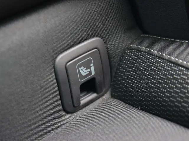 Škoda Karoq 1.0 TSI Ambition | Top Staat!! 2023 Benzine 27