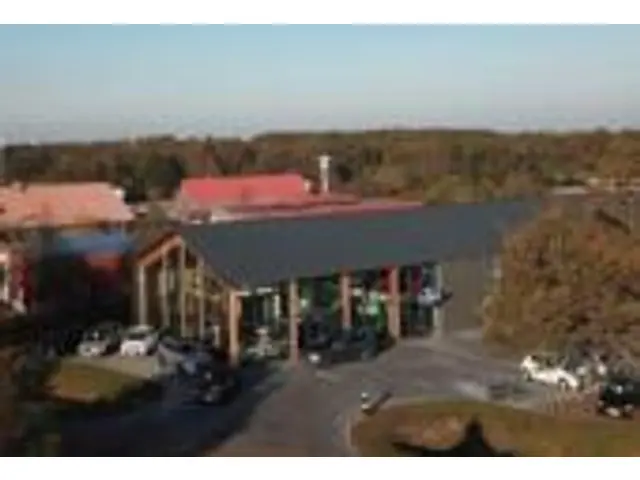 Volvo V40 1.6 T2|Trekhaak|Cruisecontrol|Airco 2014 Benzine 29