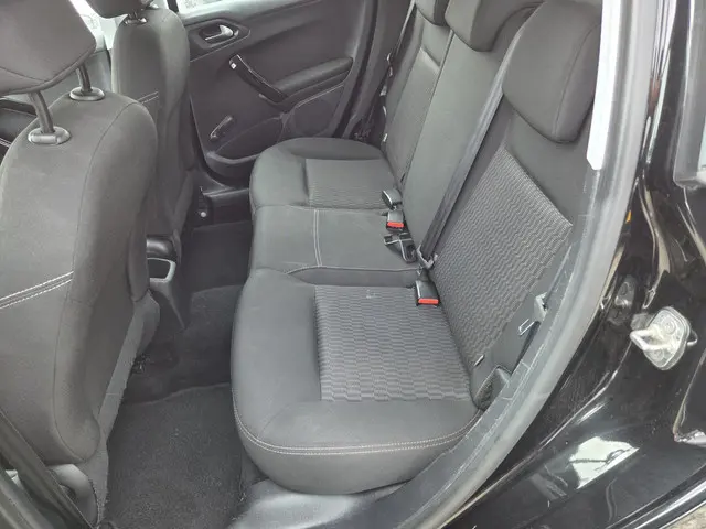 Peugeot 208 1.2 PureTech Active/NAVI/NAP 2016 Benzine 12