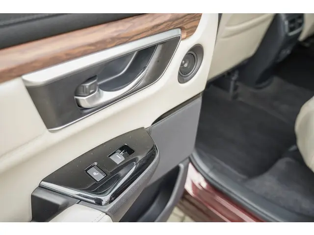 Honda CR-V 1.5i VTEC EXECUTIVE TURBO 2019 Benzine 54