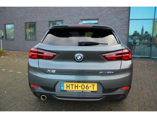 BMW X2 XDrive25e High Executive 2020 Hybride Benzine 7