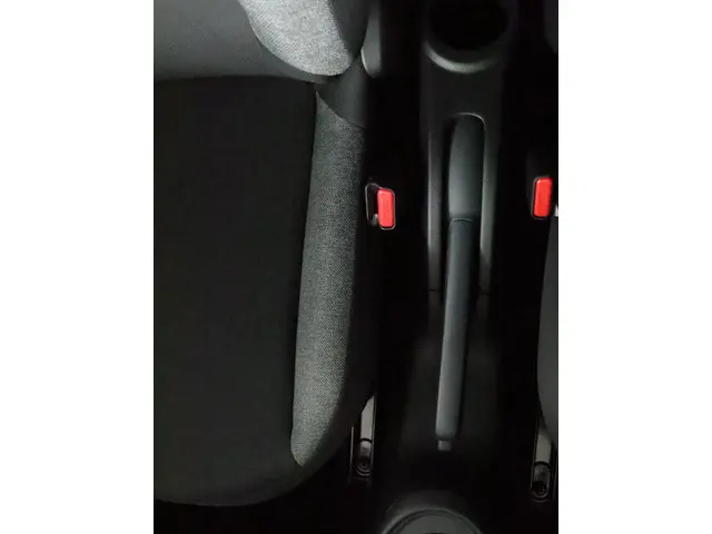 Toyota Aygo X 1.0 VVT-i S-CVT Play 2025 Benzine 46