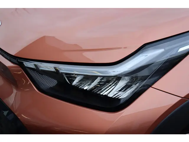 Toyota Aygo X Hybrid 115 pulse 2025 Hybride Benzine 9