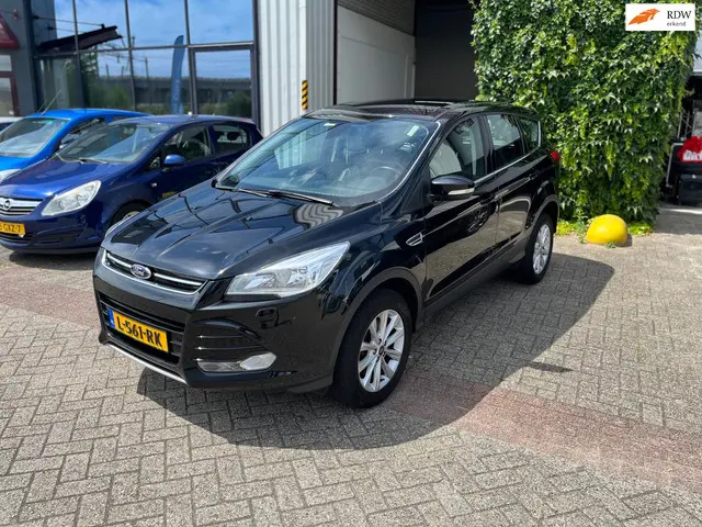Ford Kuga 1.5 Titanium 4WD Aanbieding 2015 Benzine