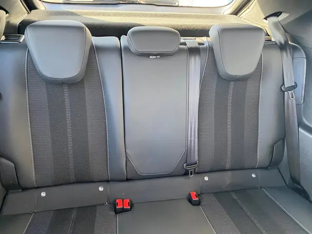 Opel Mokka 1.2 Business Elegance 2022 Benzine 24