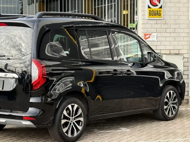 Renault Kangoo TCe 130 EDC Techno 2022 Benzine 15