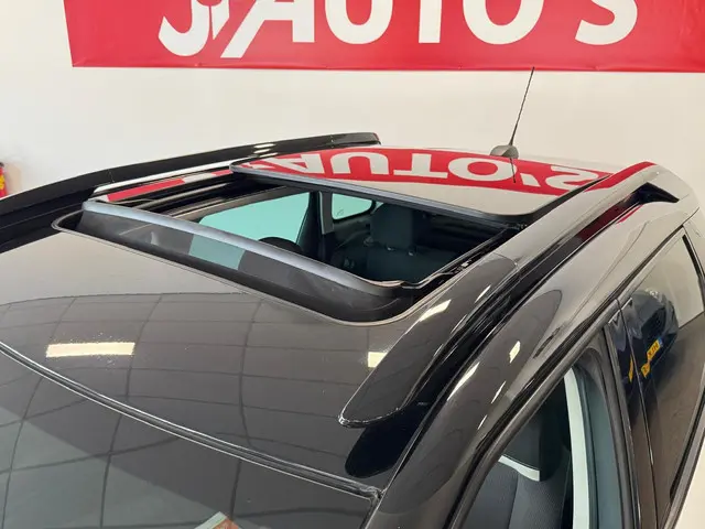 Citroën C3 Aircross 1.2 PureTech S&S Shine 2018 Benzine 10