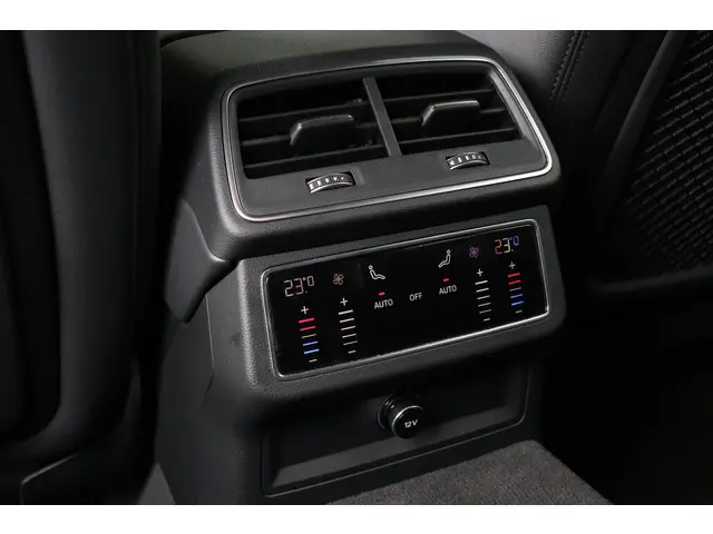 Audi A6 Avant 55 TFSI Quattro S edition 2022 Benzine 16