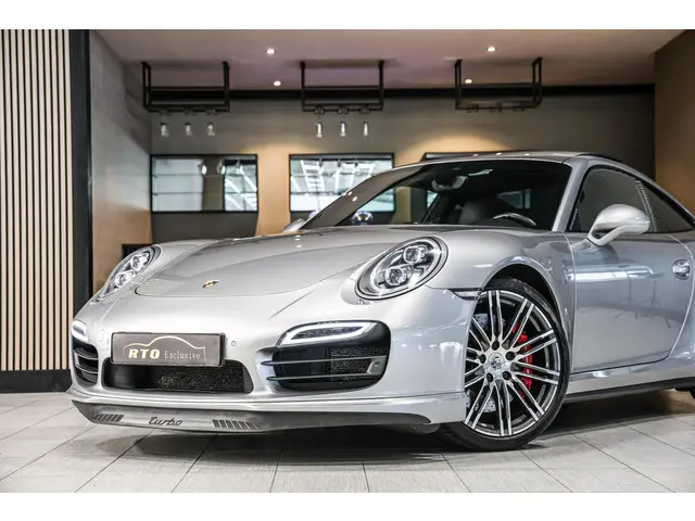 Porsche 911 3.8 Turbo Approved t/m 05-06-2027 2013 Benzine 6