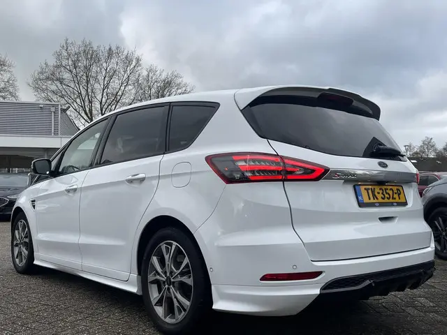 Ford S-Max 1.5 Ecoboost ST-Line 7p. 2018 Benzine 4