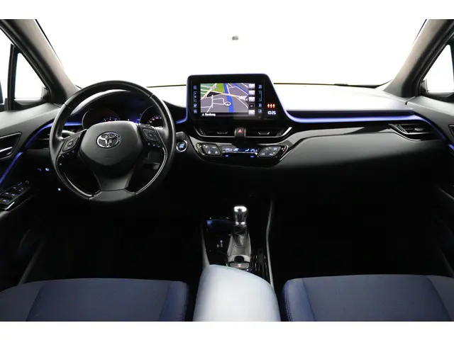 Toyota C-HR 1.2 Bi-Tone 2017 Benzine 4