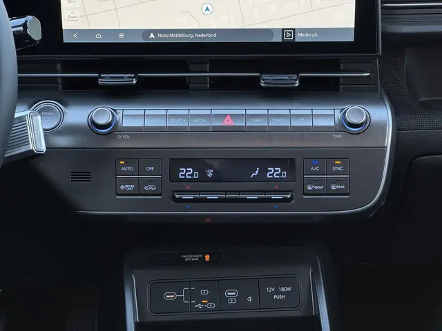 Hyundai Kona 1.6 GDI HEV Premium 2026 Hybride Benzine 19