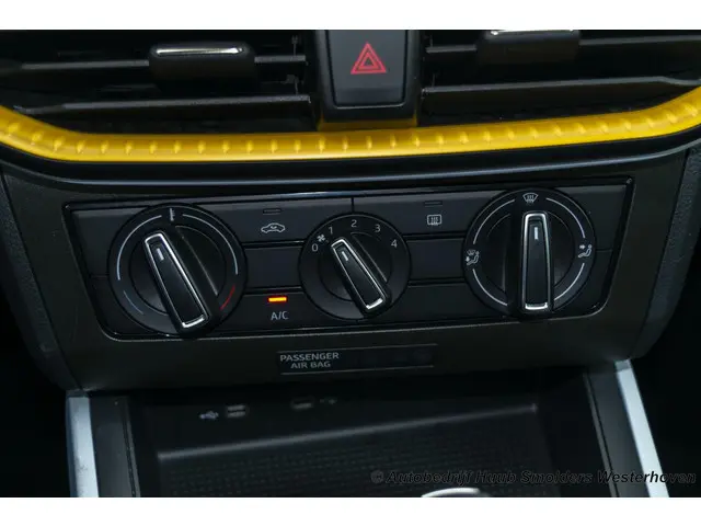 SEAT Arona 1.0 EcoTSI Style 2024 Benzine 34