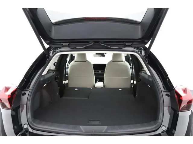 Lexus UX 300h Luxury Line 2024 Hybride Benzine 23