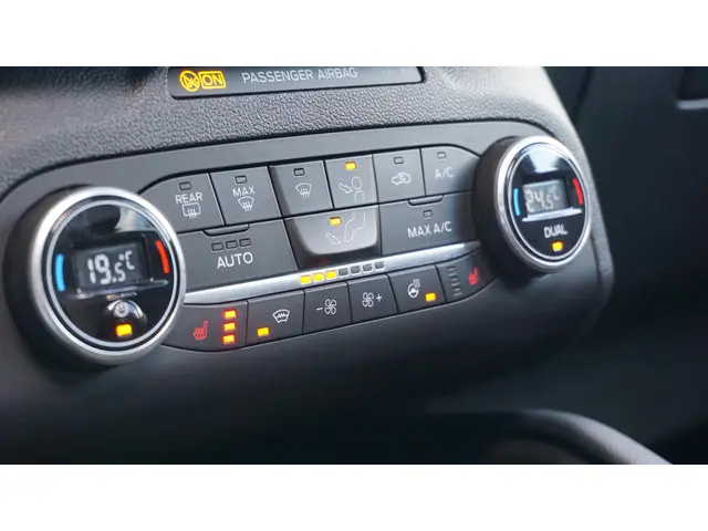 Ford Kuga 1.5 EcoBoost ST-Line X 2022 Benzine 31