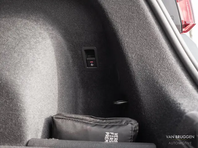 Audi Q3 Sportback 35 TFSI S-Line 2023 Benzine 11