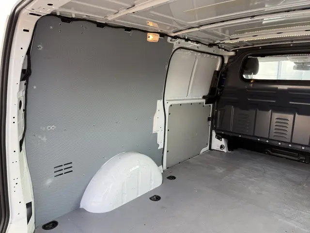 Mercedes-Benz Vito 114 2.2 CDI 2020 Diesel 16