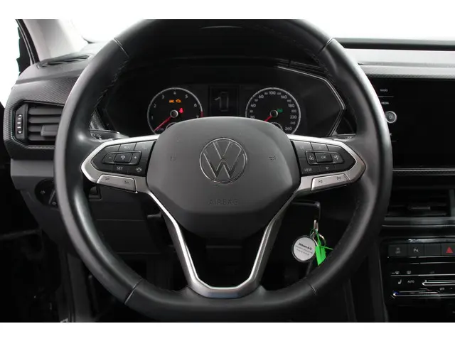 Volkswagen T-Cross 1.0 TSI 110pk DSG Life 2022 Benzine 13